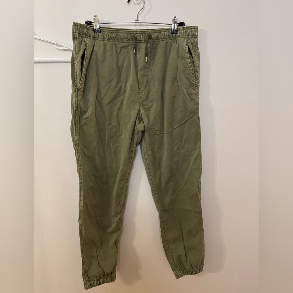 EUC American eagle pants